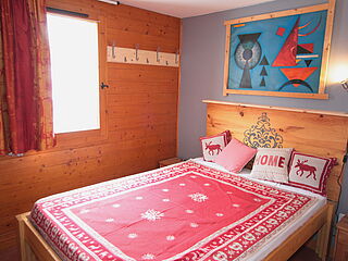 Die Skireise nach Trois Vallées in Frankreich. 2er-Zimmer Nr. 5 im Ferienclub Tros Vallées.