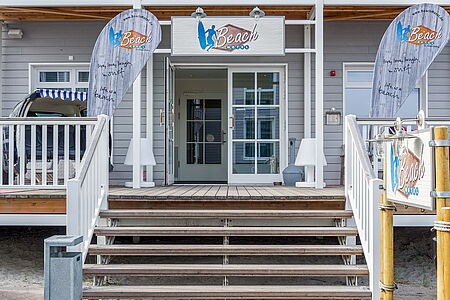 Eingang bei der Fitnessreise in st. Peter Ording im Beach Motel