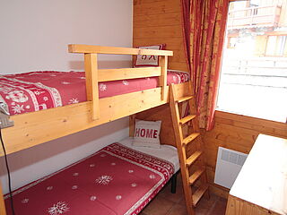 Die Skireise nach Trois Vallées in Frankreich. 4er-Zimmer Nr. 2 im Ferienclub Tros Vallées.