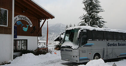 Mit Hoefer Skireisen Top Schnee im Forellenhof geniessen