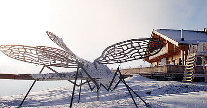 Eine Skulptur im Skigebiet von Kaltenbach im Hochzillertal.