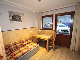 Die Skireise nach Trois Vallées in Frankreich im 2-3er-Zimmer Nr. 9 im Chalet Orchis Haut.