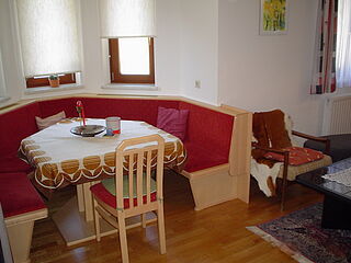 Gästehaus Rita, 4er Ferienwohnung Nr. 3, Wohnraum