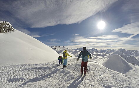 Die Skireise nach Trois Vallées in Frankreich. Hausgalerie im Ferienclub Tros Vallées. Freeriden