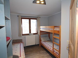 Die Skireise nach Trois Vallées in Frankreich im 3er-Zimmer Nr. 8 im Chalet Orchis Haut.