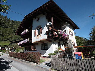 Die Pension Ile Tipotsch in Mayrhofen - Schwendau von außen.
