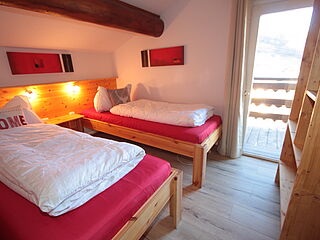 Die Skireise nach Trois Vallées in Frankreich im 2er-Zimmer Nr. 3 im Chalet Orchis Haut.
